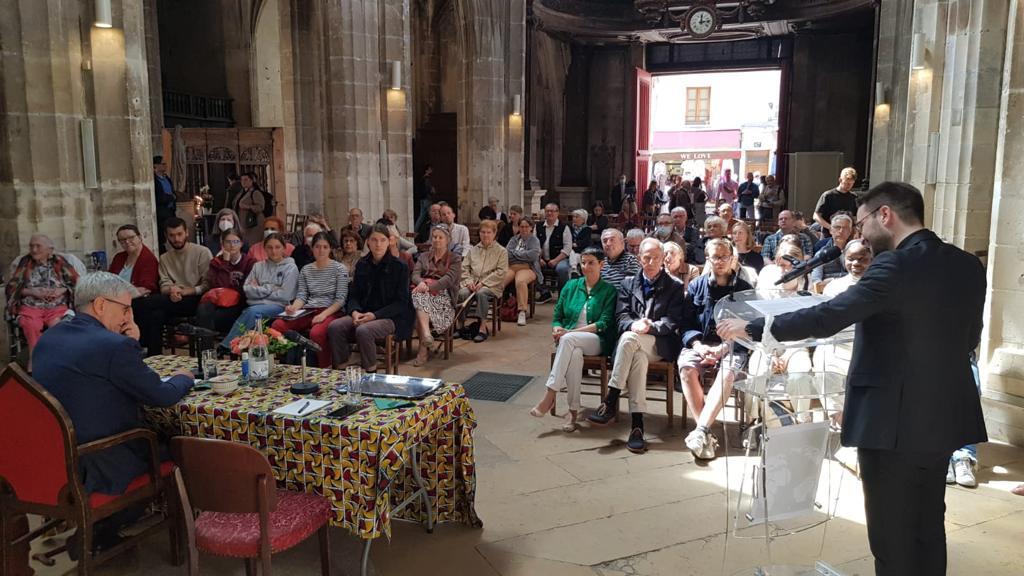 François d'Assise et la Paix: conférence du professeur Marco Bartoli dans l'église Saint-Merry à Paris